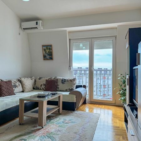 Apartment 50 Podgorica Ngoại thất bức ảnh